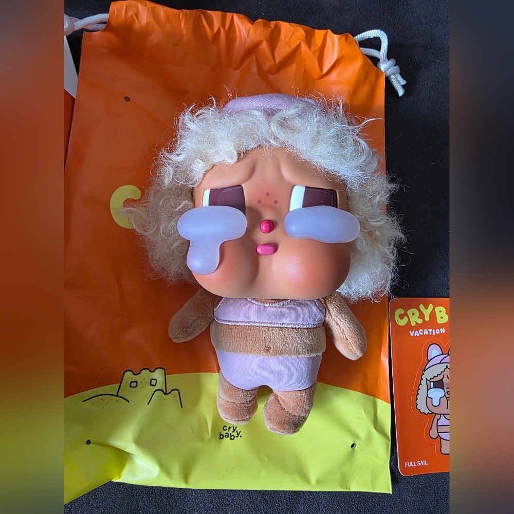 Pop Mart Crybaby Vacation Mode On Series Full Sail Vinyl Plush Pendant - Picture 4 of 4